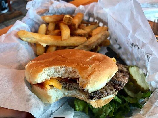 Blackbeard's On the Beach